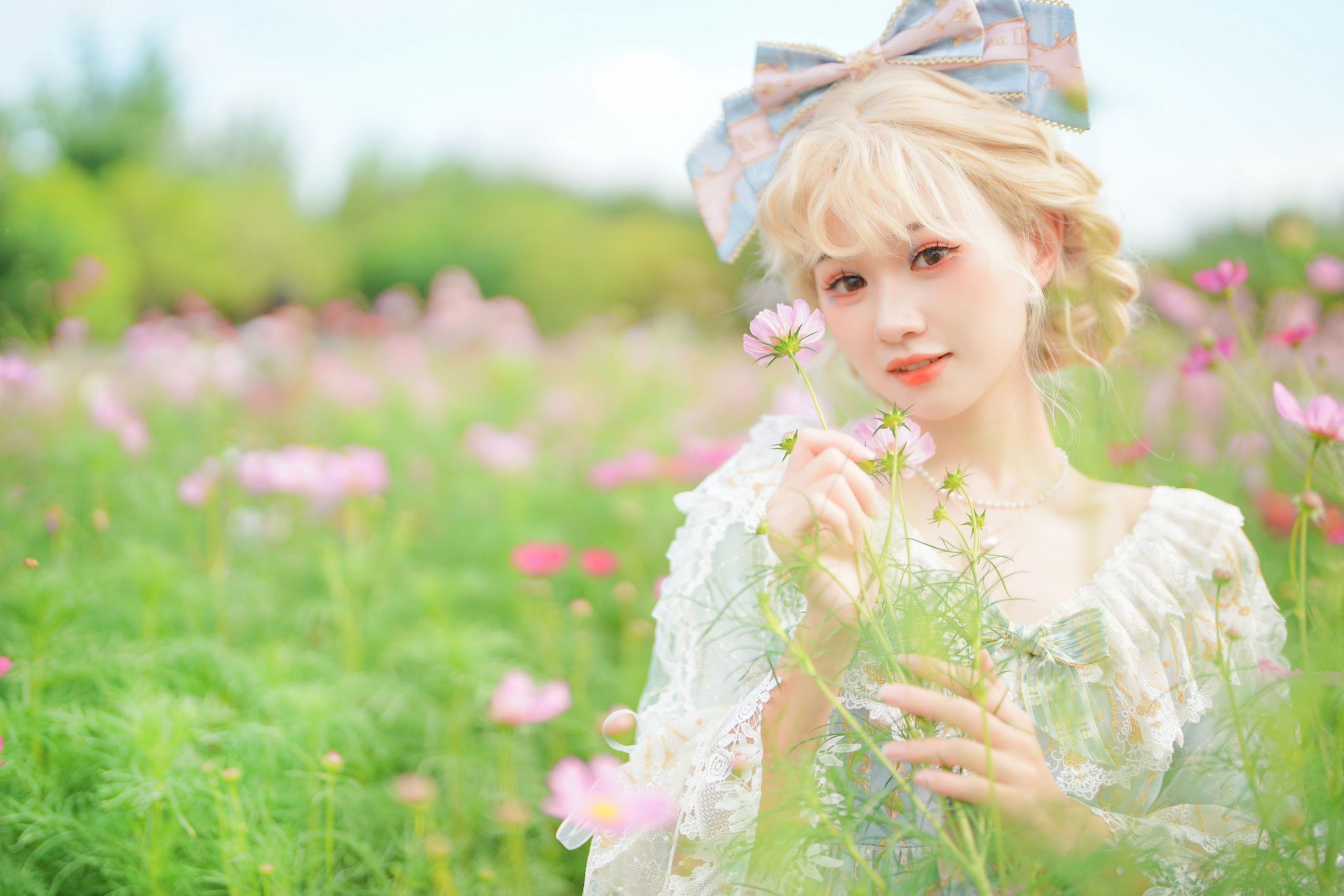 暴躁的果酱大爷 – 《格桑花人像拍摄》[22P]